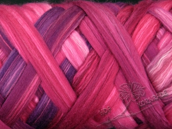 Aust. Merino sheep wool "Mallow" Floating Color - 100g silk blend