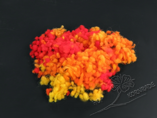 Floating Colour wool balls - "Feuer" 500g